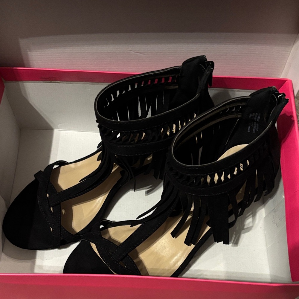 Black Fringe Women's Sandals